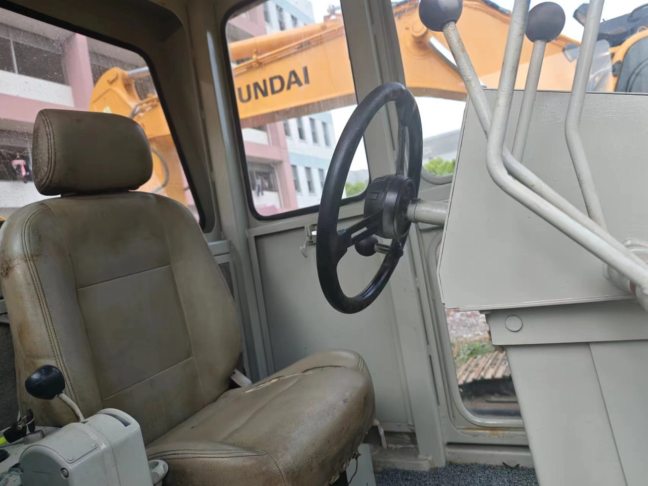 CATERPILLAR 140k - Niveleuse: photos 4 CATERPILLAR 140k - Niveleuse: photos 4