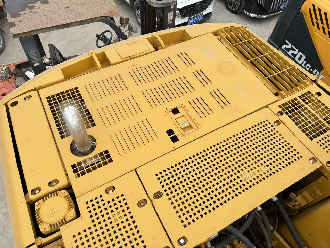 CATERPILLAR 320C - Pelle sur chenille: photos 5 CATERPILLAR 320C - Pelle sur chenille: photos 5