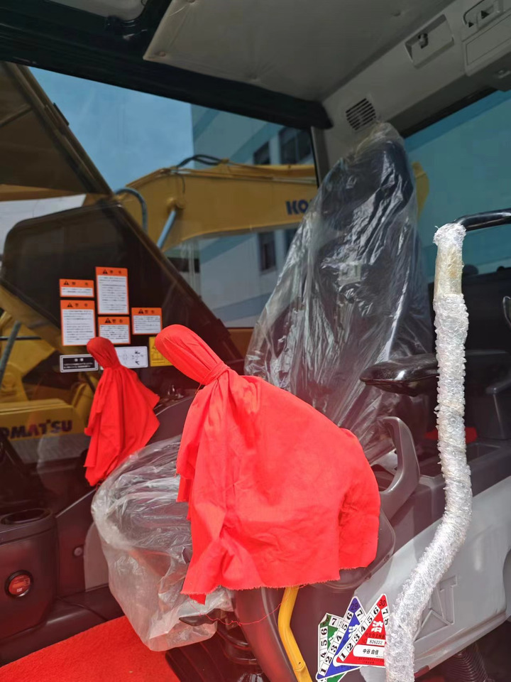 CATERPILLAR 320D - Pelle sur chenille: photos 5 CATERPILLAR 320D - Pelle sur chenille: photos 5