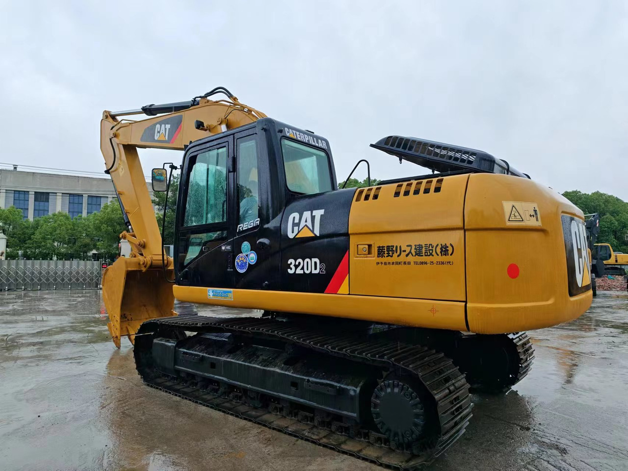 CATERPILLAR 320D - Pelle sur chenille: photos 1 CATERPILLAR 320D - Pelle sur chenille: photos 1