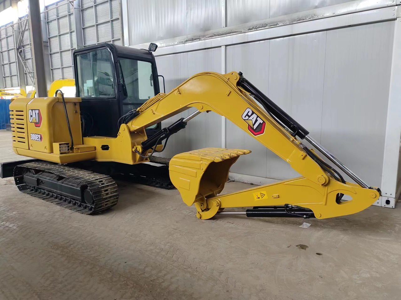 CATERPILLAR 360E2 - Mini pelle: photos 1 CATERPILLAR 360E2 - Mini pelle: photos 1