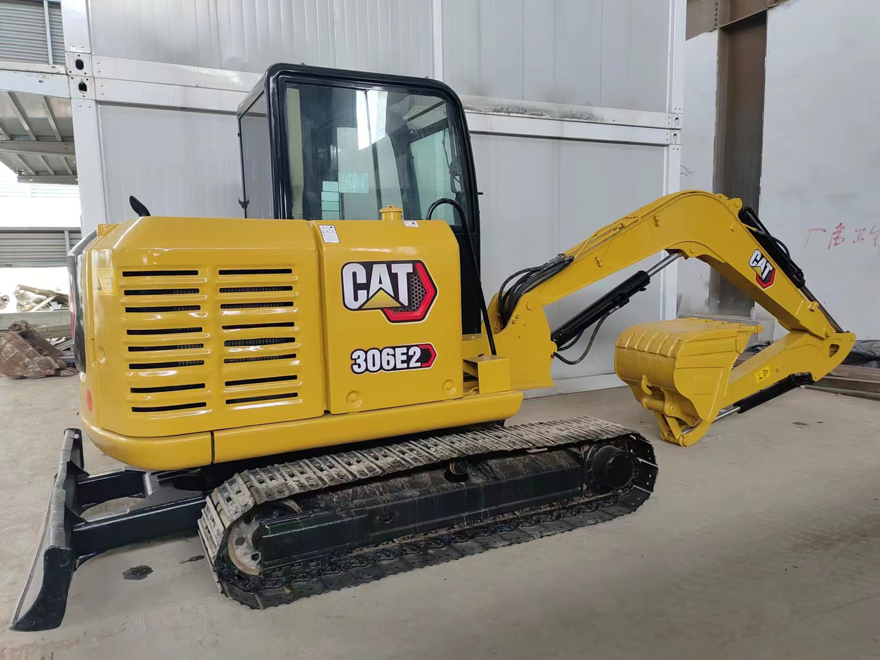 CATERPILLAR 360E2 - Mini pelle: photos 2 CATERPILLAR 360E2 - Mini pelle: photos 2
