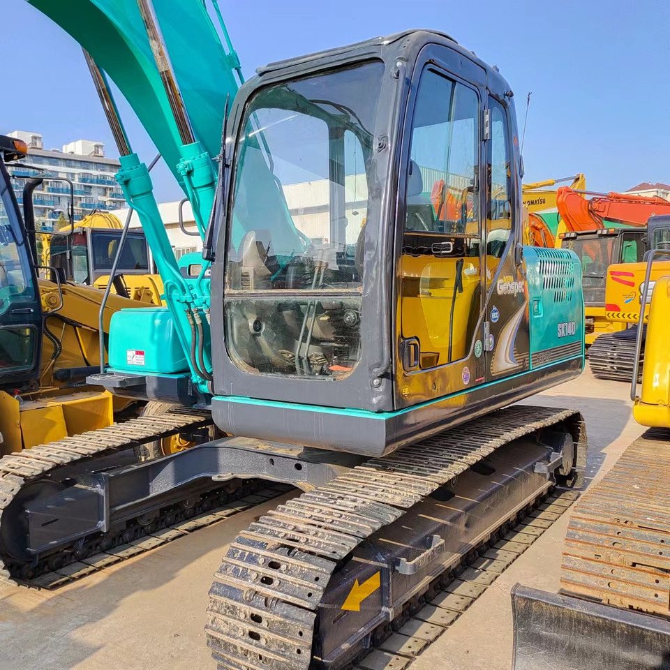 KOBELCO SK140LC-8 - Pelle sur chenille: photos 2 KOBELCO SK140LC-8 - Pelle sur chenille: photos 2