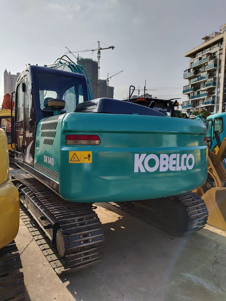 KOBELCO SK140LC-8 - Pelle sur chenille: photos 4 KOBELCO SK140LC-8 - Pelle sur chenille: photos 4