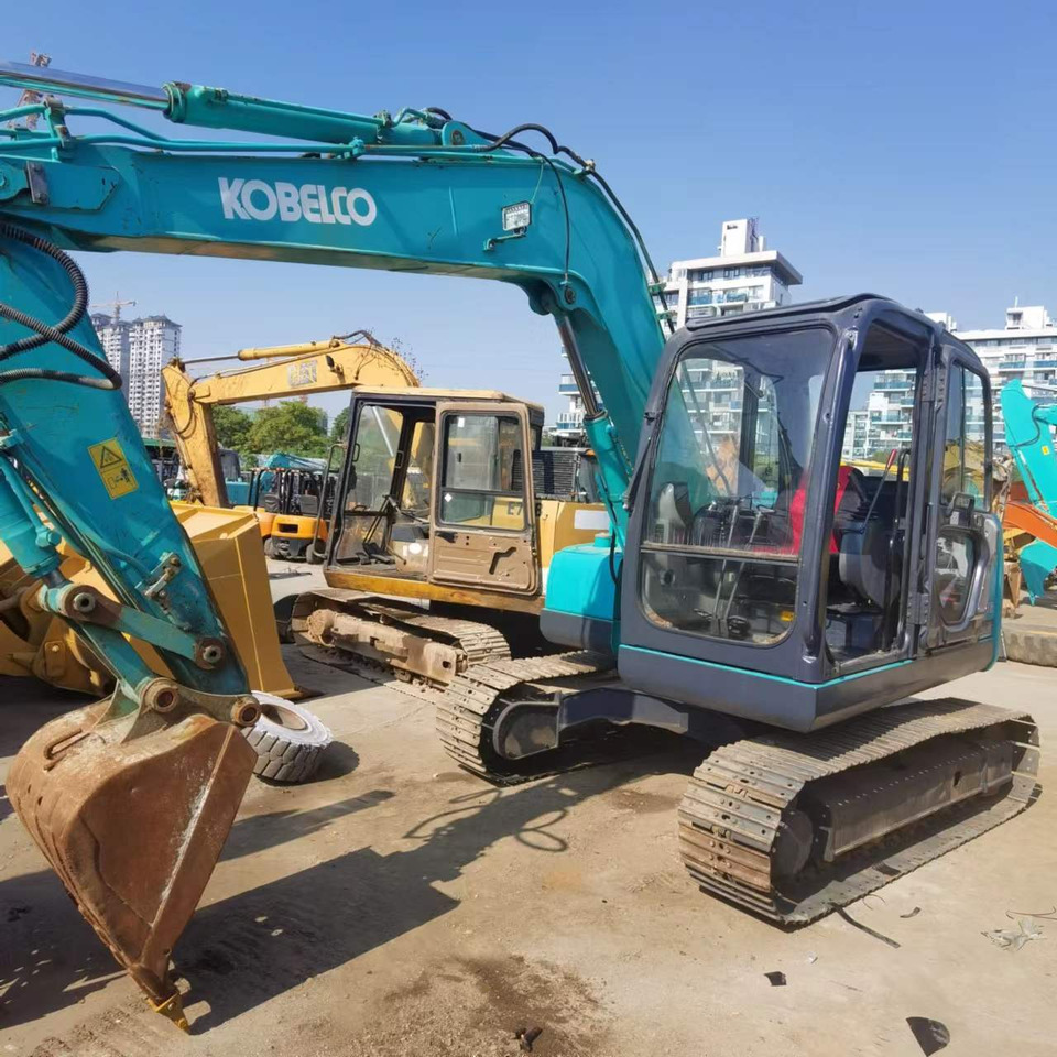 KOBELCO SK75 - Mini pelle: photos 4 KOBELCO SK75 - Mini pelle: photos 4