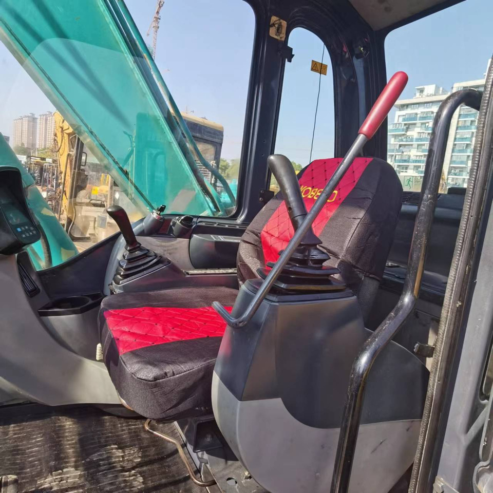 KOBELCO SK75 - Mini pelle: photos 3 KOBELCO SK75 - Mini pelle: photos 3