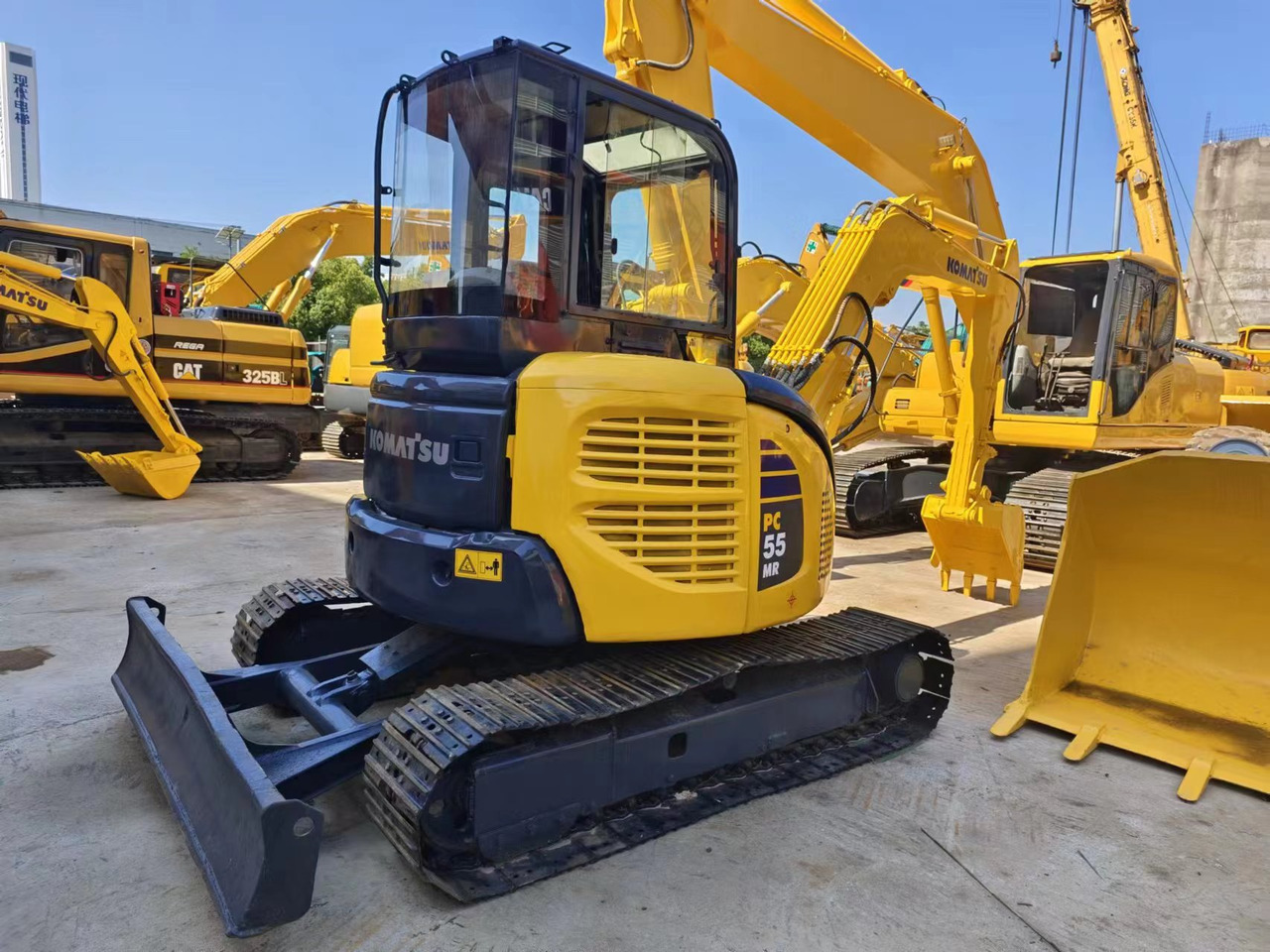 KOMATSU PC55MR - Mini pelle: photos 1 KOMATSU PC55MR - Mini pelle: photos 1