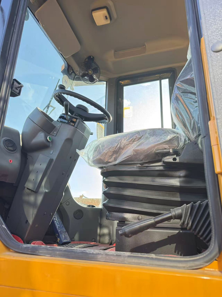 Chargeuse sur pneus SDLG LG958F: photos 6 Chargeuse sur pneus SDLG LG958F: photos 6