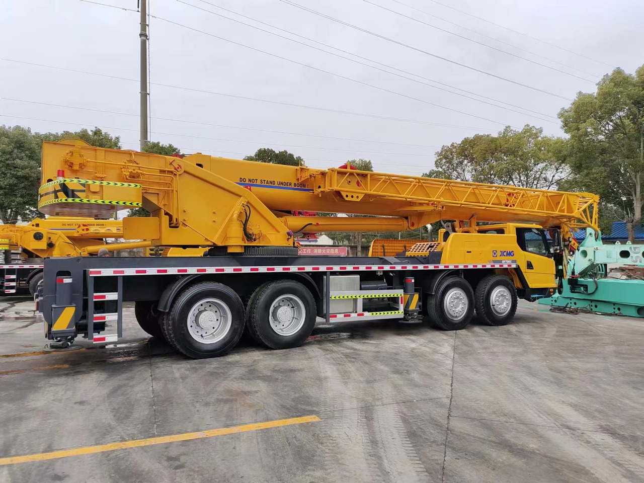 XCMG QY75K - Grue mobile: photos 1 XCMG QY75K - Grue mobile: photos 1