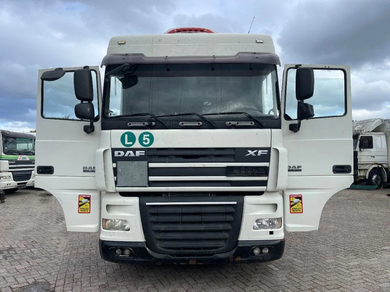 DAF XF 105.460 Tractor unit - Tracteur routier: photos 2 DAF XF 105.460 Tractor unit - Tracteur routier: photos 2