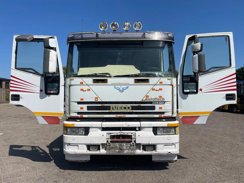 Iveco Eurotech 440.43 Tractor unit - Tracteur routier: photos 2 Iveco Eurotech 440.43 Tractor unit - Tracteur routier: photos 2