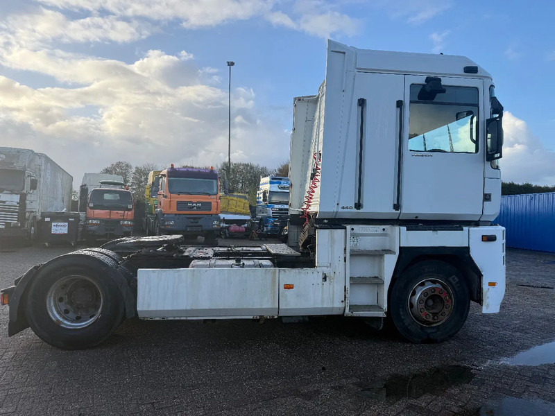 Renault Magnum 440 Tractor unit - Tracteur routier: photos 5 Renault Magnum 440 Tractor unit - Tracteur routier: photos 5