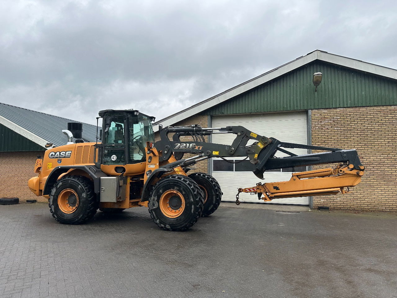 Case 721F - Chargeuse sur pneus: photos 3 Case 721F - Chargeuse sur pneus: photos 3