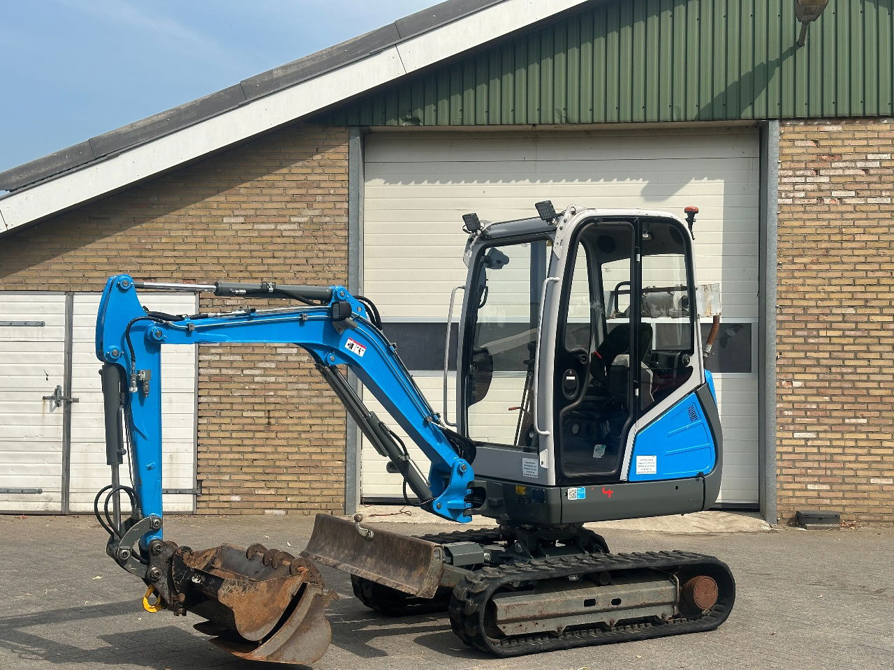 WACKER NEUSON ET24 - Mini pelle: photos 1 WACKER NEUSON ET24 - Mini pelle: photos 1