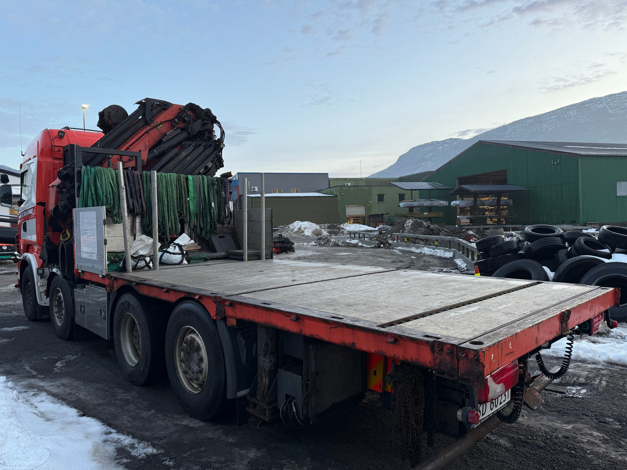 Scania R560 - Camion grue, Camion plateau: photos 4 Scania R560 - Camion grue, Camion plateau: photos 4