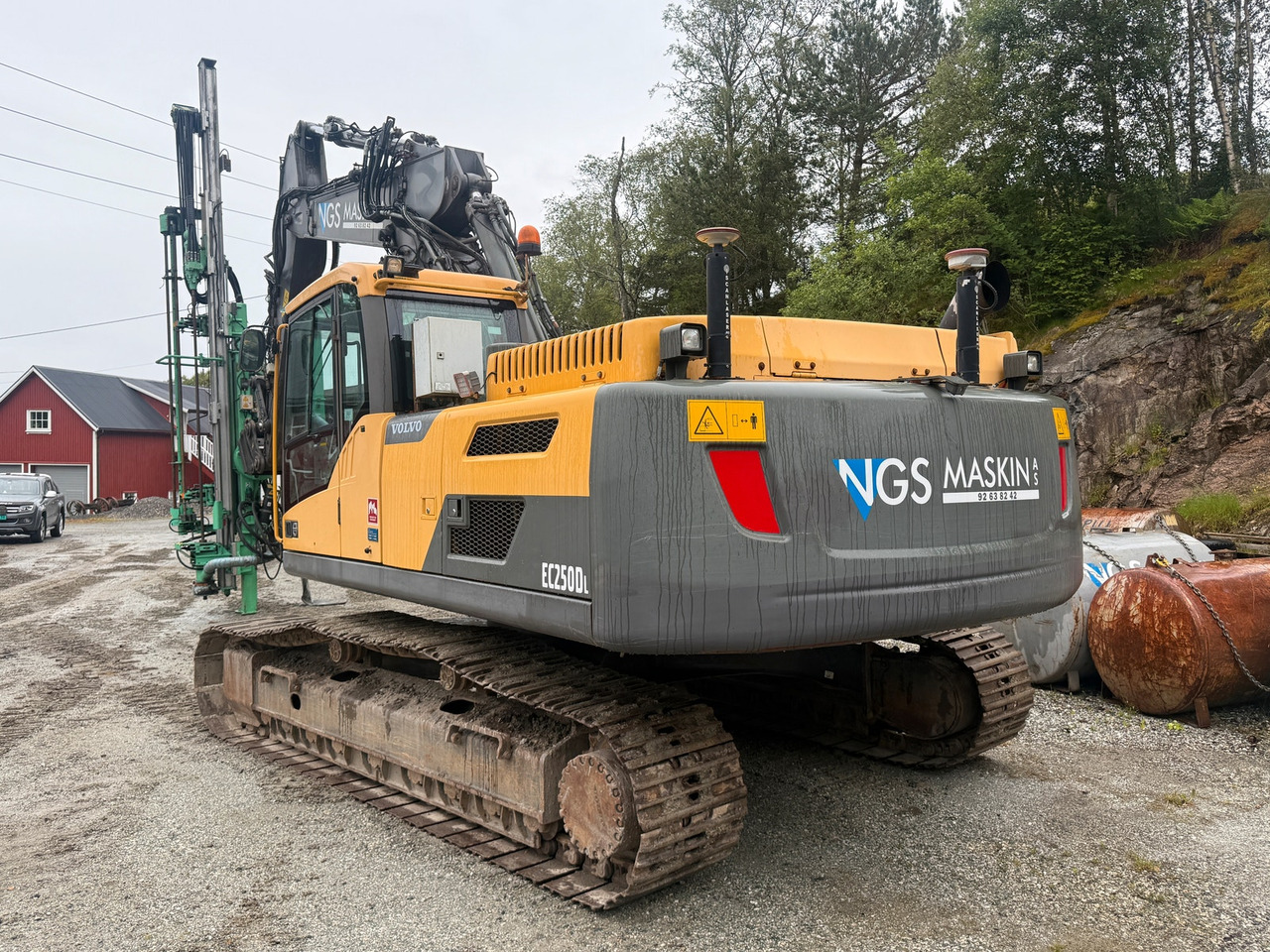 Volvo EC250DL med Montabert tårn - Pelle sur chenille: photos 4 Volvo EC250DL med Montabert tårn - Pelle sur chenille: photos 4