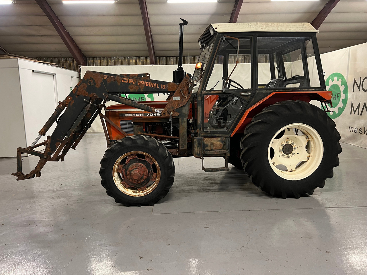 Tracteur agricole Zetor 7045 (Redusert moms): photos 1