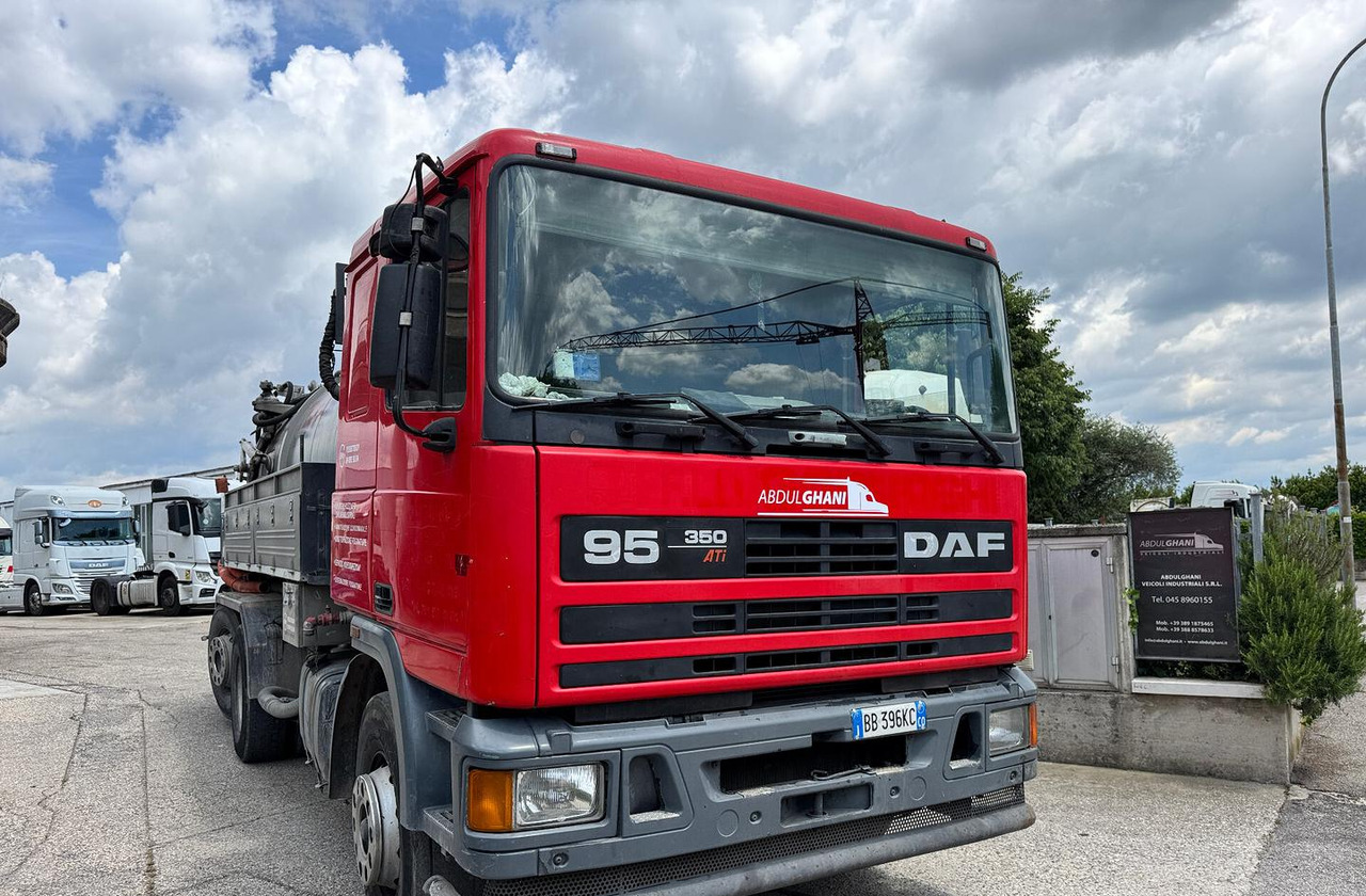 Autospurgo DAF ATI 95-350 - Camion hydrocureur: photos 2 Autospurgo DAF ATI 95-350 - Camion hydrocureur: photos 2