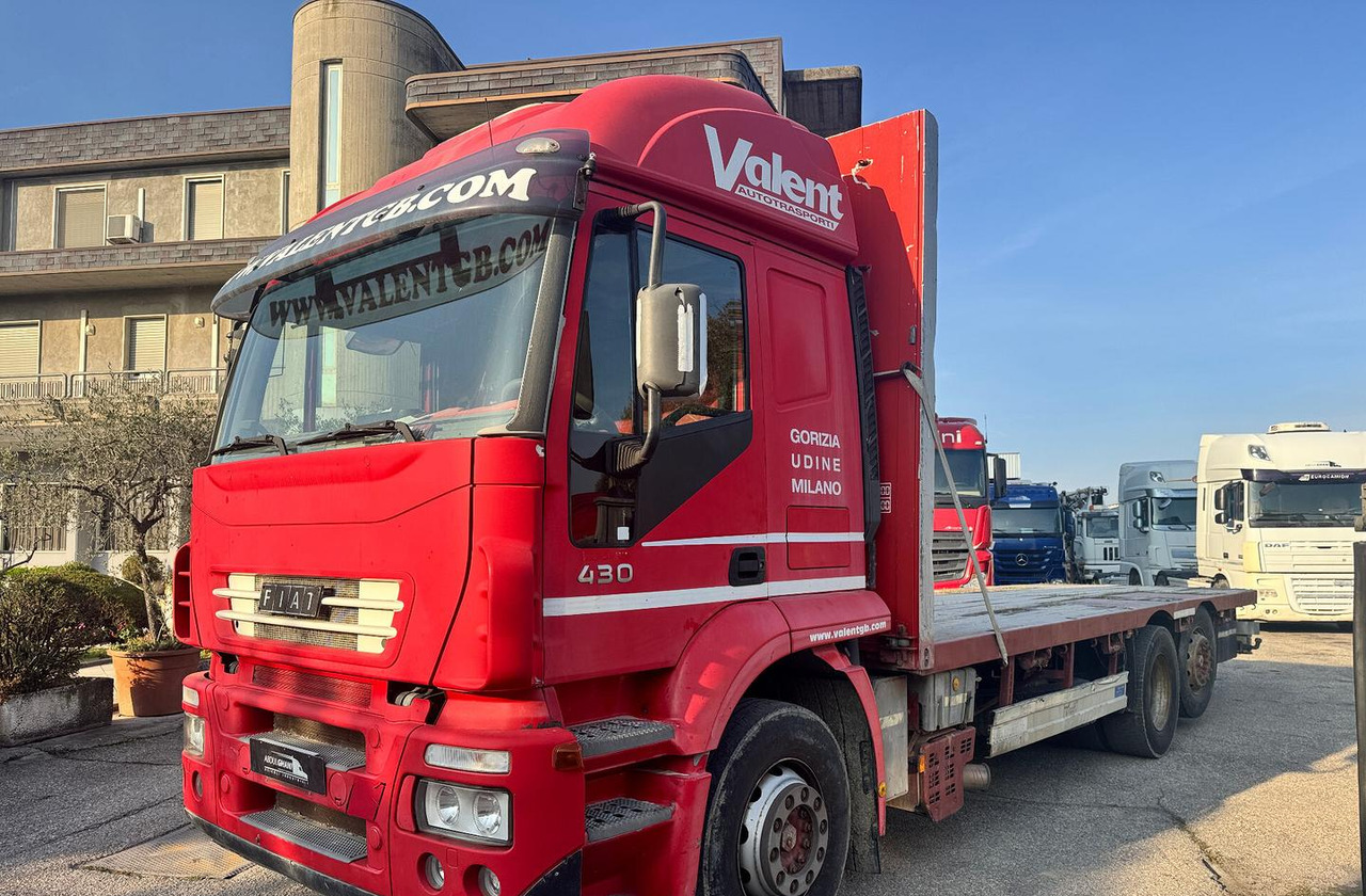 MOTRICE IVECO MAGIRUS 430 - Camion plateau: photos 3 MOTRICE IVECO MAGIRUS 430 - Camion plateau: photos 3