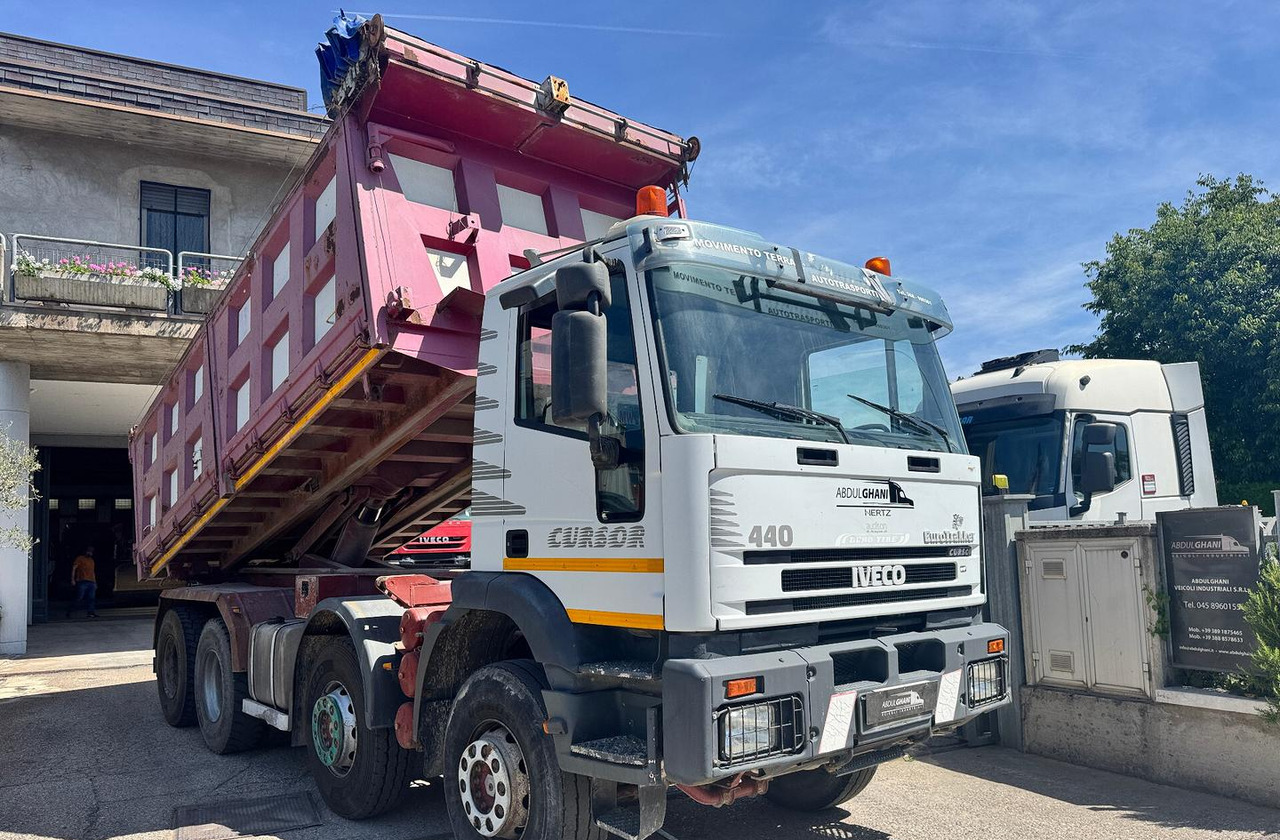 RIBALTATILE IVECO EuroTrakker 440 - 8X4 - Camion benne: photos 1 RIBALTATILE IVECO EuroTrakker 440 - 8X4 - Camion benne: photos 1