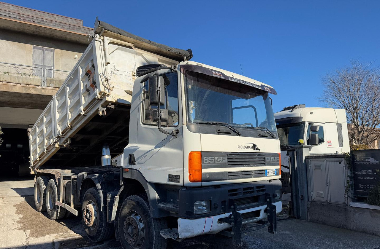 Ribaltabile DAF 85 CF 430 - anno 1999 - Camion benne: photos 1 Ribaltabile DAF 85 CF 430 - anno 1999 - Camion benne: photos 1