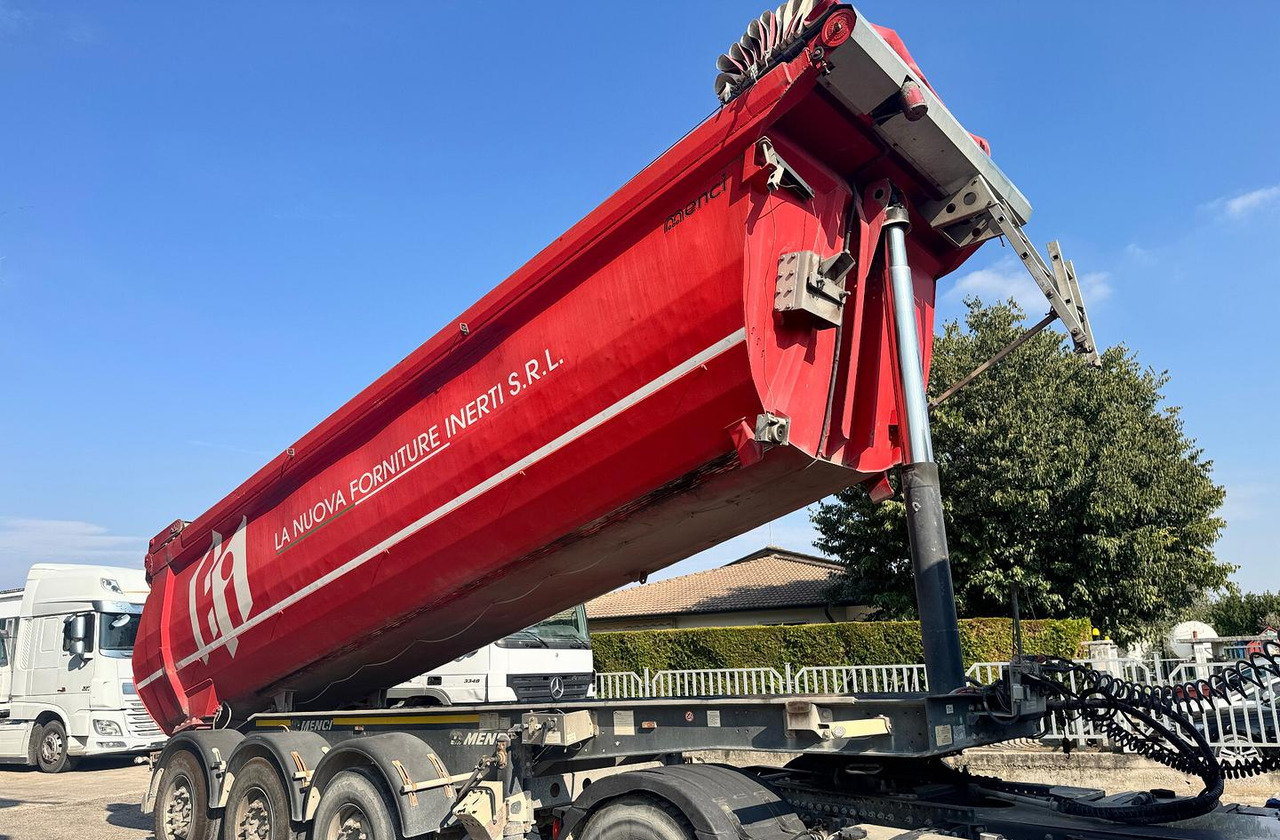 Semirimorchio MENCI VASCA RIBALTABILE - Semi-remorque benne: photos 1 Semirimorchio MENCI VASCA RIBALTABILE - Semi-remorque benne: photos 1