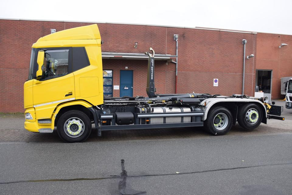 DAF XG 450 Meiller RS21 Abroll ACC Navi Kamera EU6E - Camion ampliroll: photos 3 DAF XG 450 Meiller RS21 Abroll ACC Navi Kamera EU6E - Camion ampliroll: photos 3