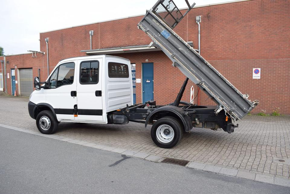Iveco Daily 70 C17 Meiller Kipper Nutzlast 3100KG - Utilitaire benne, Utilitaire double cabine: photos 4 Iveco Daily 70 C17 Meiller Kipper Nutzlast 3100KG - Utilitaire benne, Utilitaire double cabine: photos 4