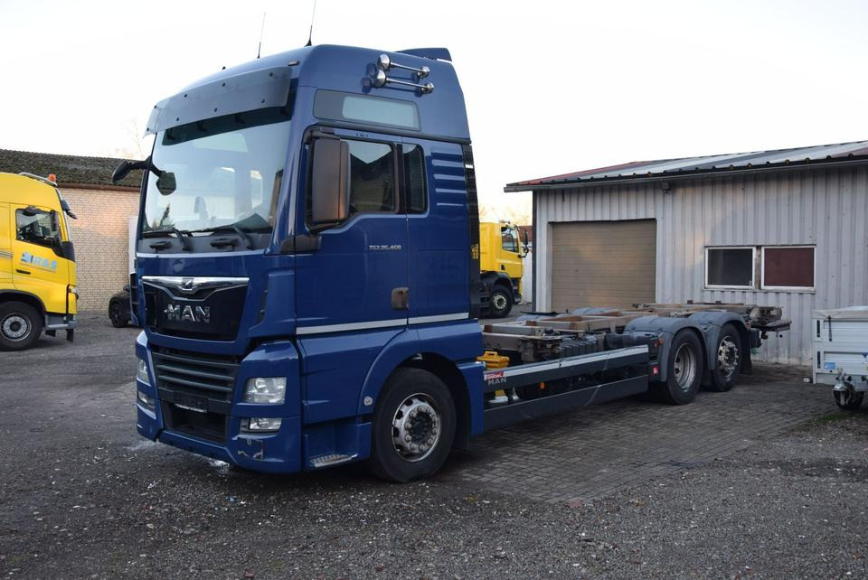 MAN TGX XXL 460 Retarder Standklima MOTORSCHADEN !!! - Camion porte-conteneur/ Caisse mobile: photos 1 MAN TGX XXL 460 Retarder Standklima MOTORSCHADEN !!! - Camion porte-conteneur/ Caisse mobile: photos 1