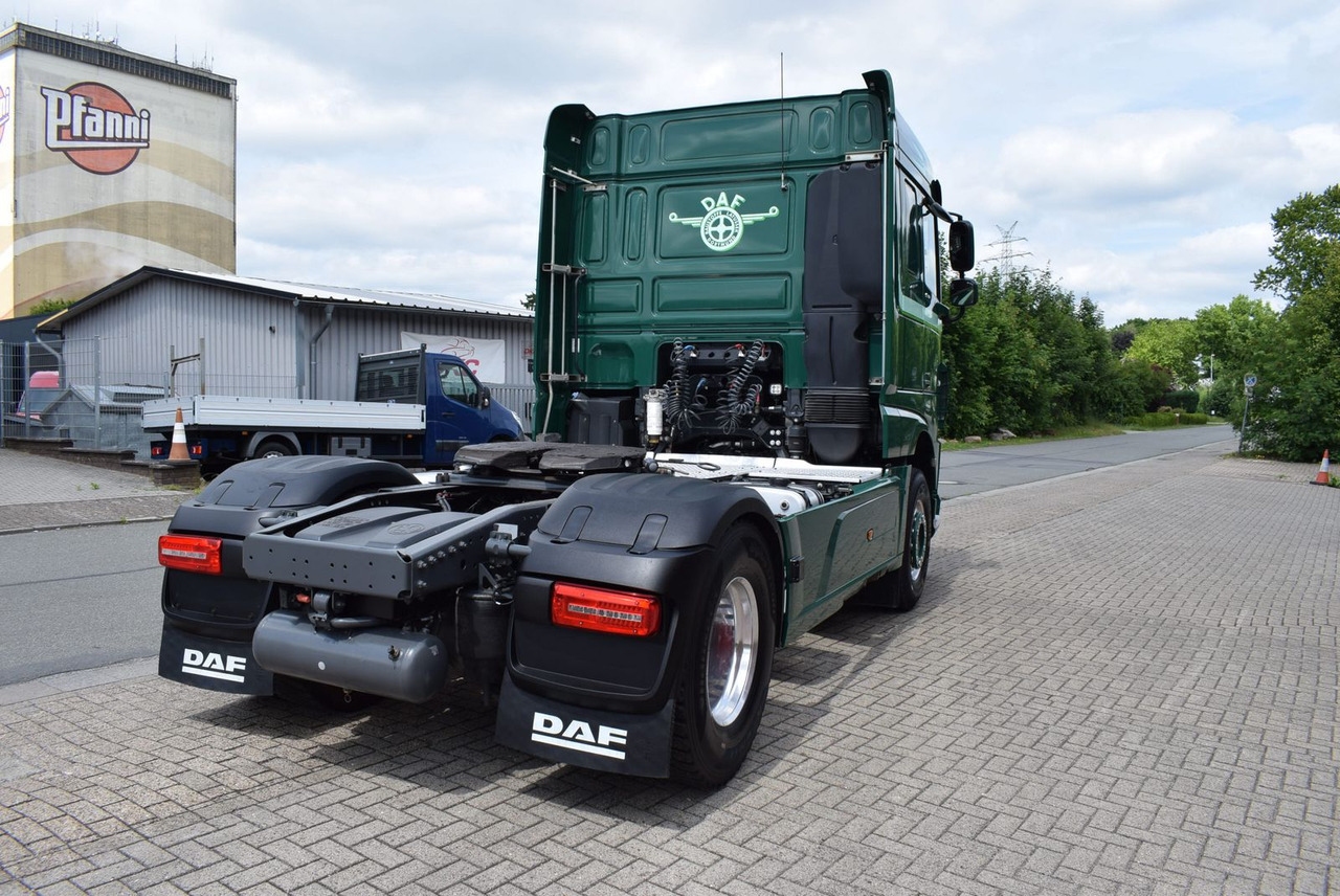 Tracteur routier DAF  XF 530 FT Retarder Leder Standklima Hydraulik: photos 8