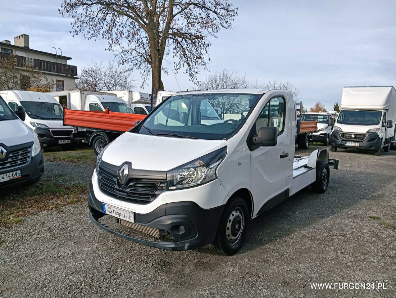 RENAULT TRAFIC PLATFORMA DO ZABUDOWY NR 869 - Véhicule utilitaire: photos 1 RENAULT TRAFIC PLATFORMA DO ZABUDOWY NR 869 - Véhicule utilitaire: photos 1