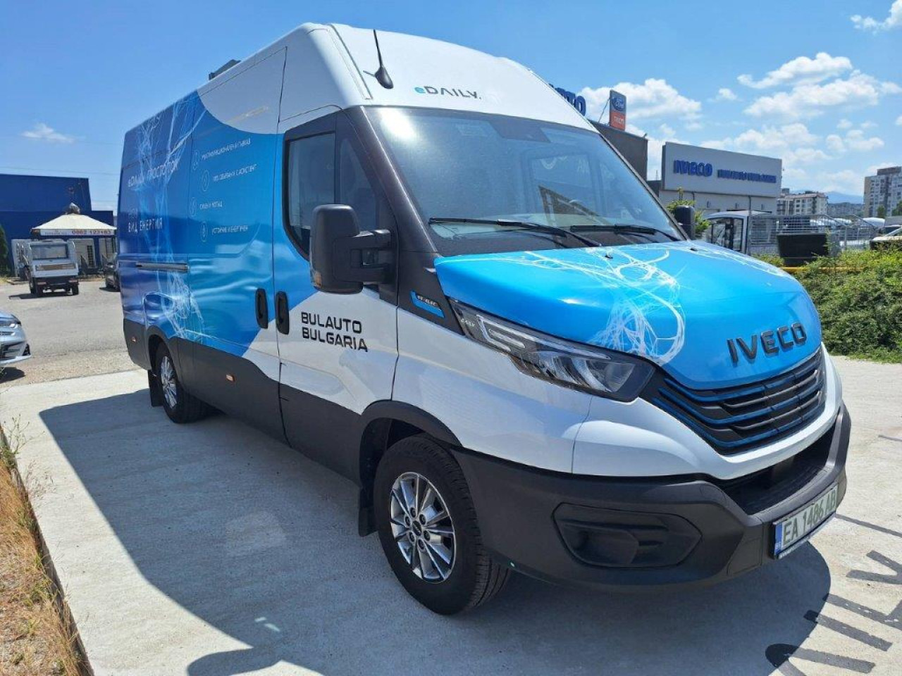 IVECO 35S14E/P - Fourgon utilitaire, Utilitaire électrique: photos 4 IVECO 35S14E/P - Fourgon utilitaire, Utilitaire électrique: photos 4