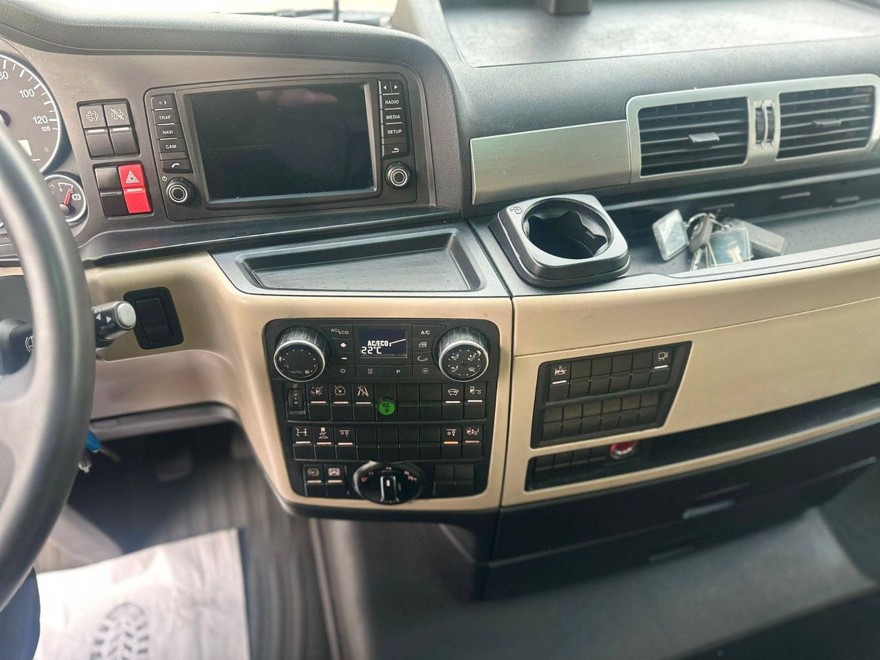 Crédit-bail de  MAN 26.470*Intarder+ Lenk+Lift+Euro 6D MAN 26.470*Intarder+ Lenk+Lift+Euro 6D: photos 9