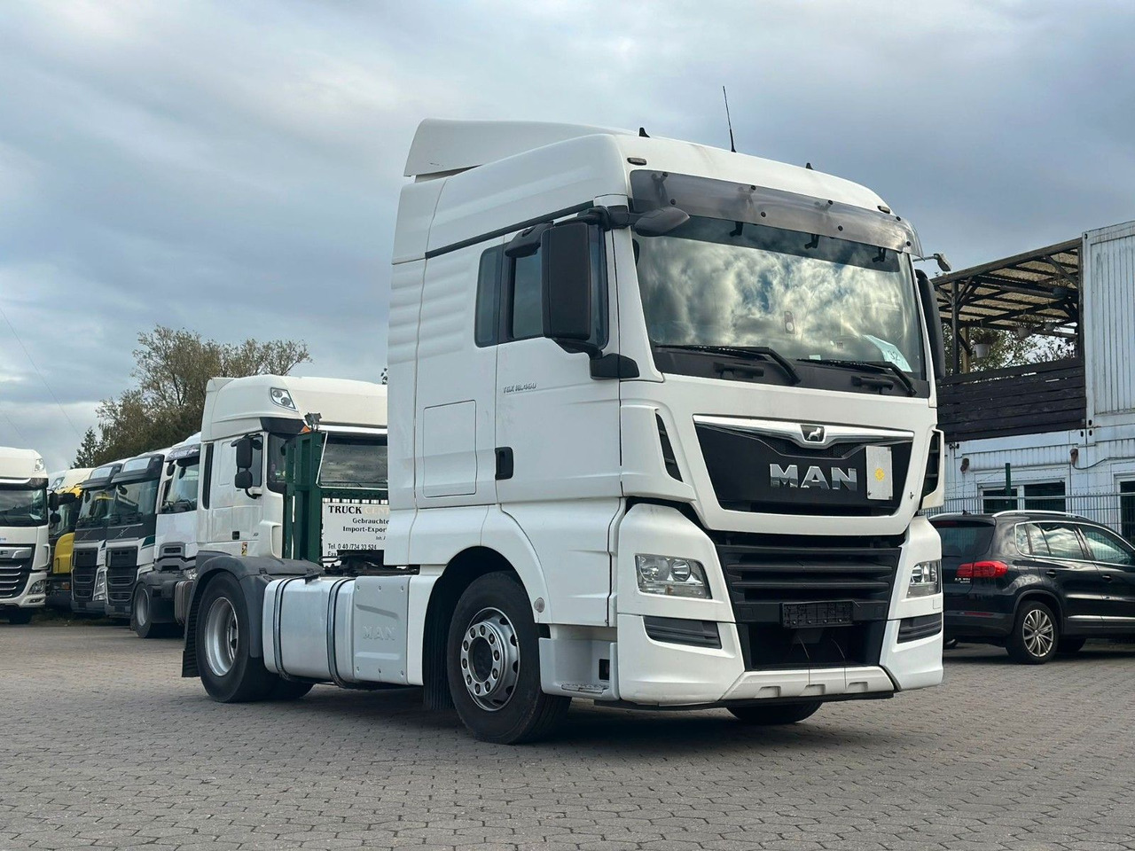 MAN TGX 18 460 XLX Retarterr+ - Tracteur routier: photos 3 MAN TGX 18 460 XLX Retarterr+ - Tracteur routier: photos 3