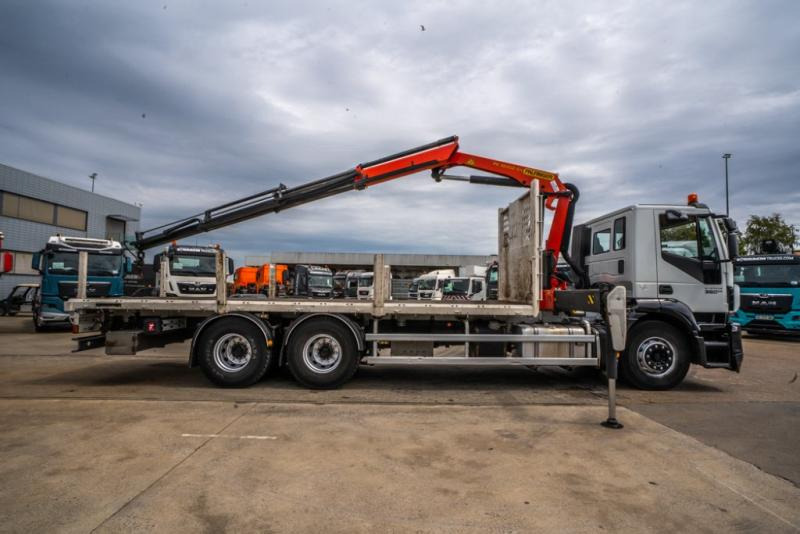 Iveco STRALIS 360 +PK 18002/3xExt. - Camion plateau, Camion grue: photos 3 Iveco STRALIS 360 +PK 18002/3xExt. - Camion plateau, Camion grue: photos 3