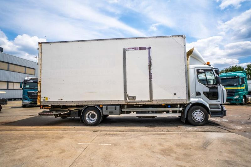 Renault MIDLUM 270 DXI (14T.)+DHOLLANDIA - Camion fourgon: photos 3 Renault MIDLUM 270 DXI (14T.)+DHOLLANDIA - Camion fourgon: photos 3