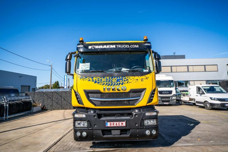 Iveco 570 X-WAY + INTARDER+HYDR. - Tracteur routier: photos 2 Iveco 570 X-WAY + INTARDER+HYDR. - Tracteur routier: photos 2