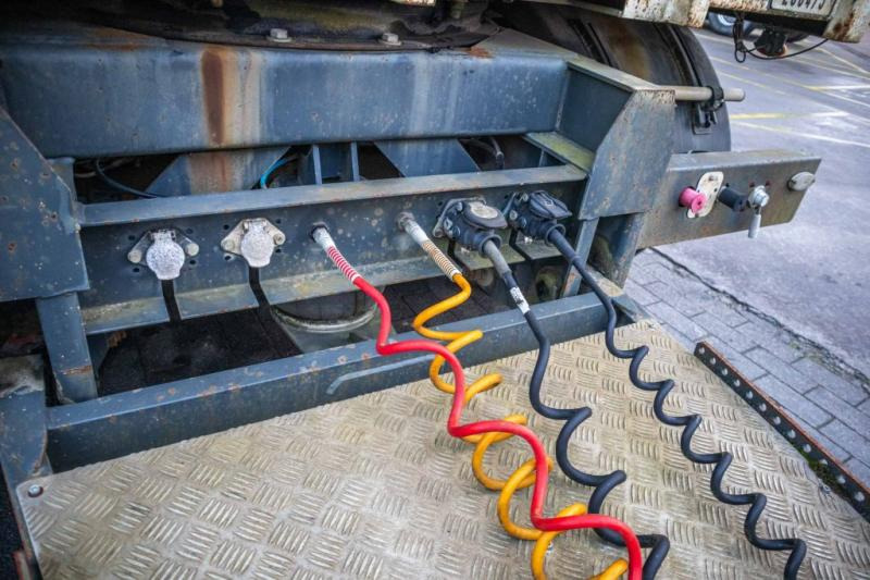 Trouillet PLATEAU + 3 ASSEN DOLLY - Remorque plateau: photos 5 Trouillet PLATEAU + 3 ASSEN DOLLY - Remorque plateau: photos 5