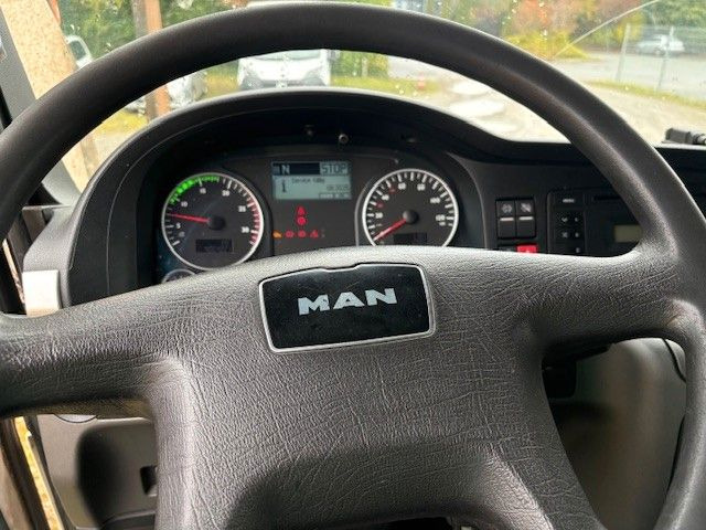 MAN 35.360 8x2 - Benne à ordures ménagères: photos 4 MAN 35.360 8x2 - Benne à ordures ménagères: photos 4