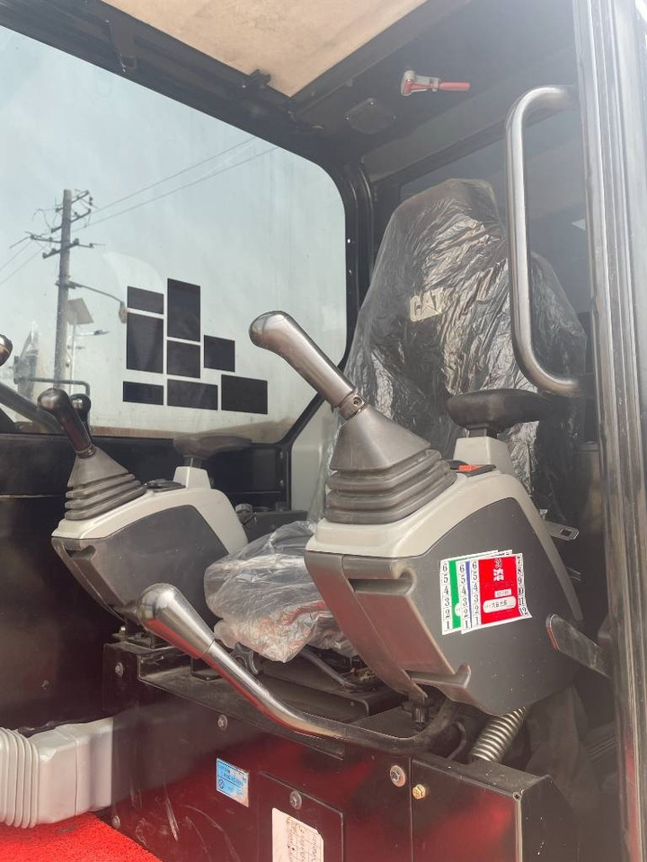 CAT 307E2 - Mini pelle: photos 4 CAT 307E2 - Mini pelle: photos 4