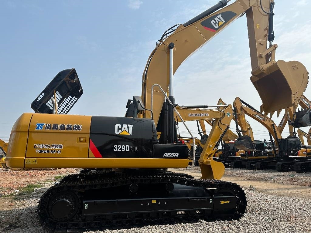 CAT 329D2 - Pelle sur chenille: photos 2 CAT 329D2 - Pelle sur chenille: photos 2