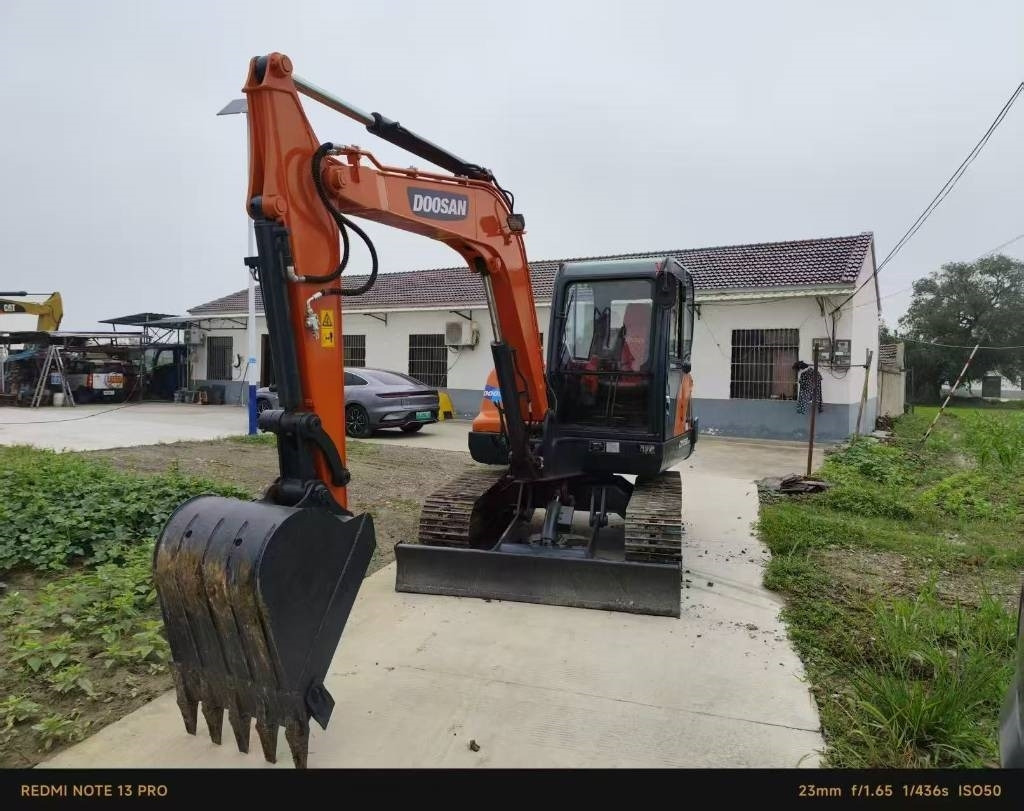 Doosan DX 60 - Mini pelle: photos 5 Doosan DX 60 - Mini pelle: photos 5