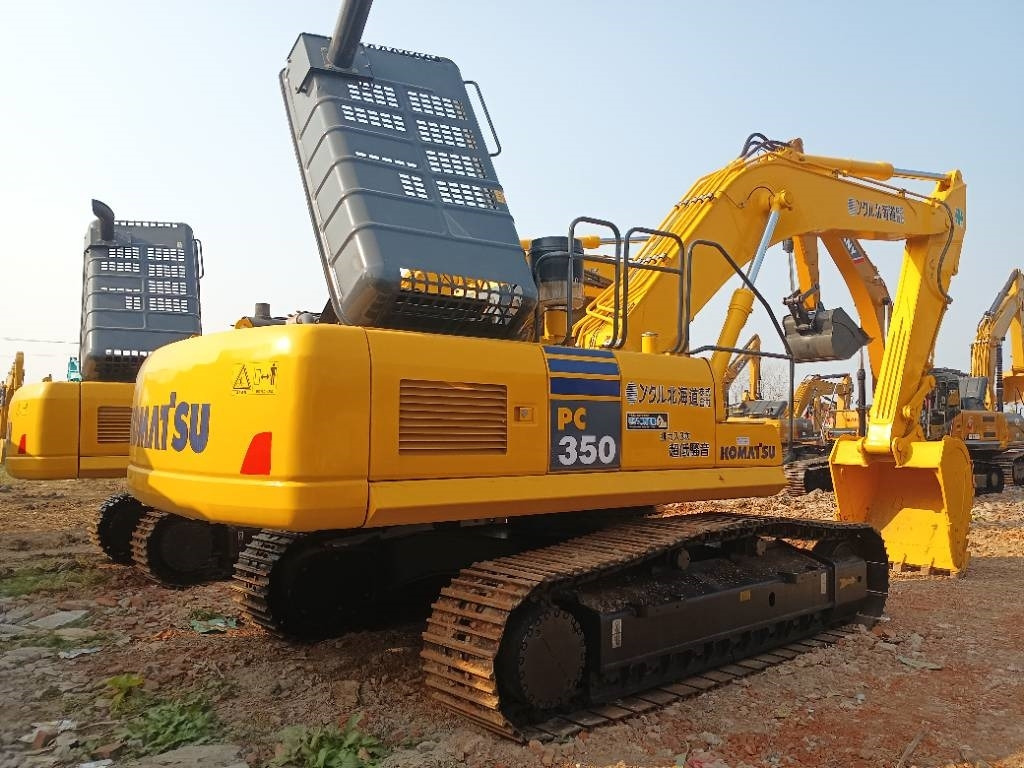Komatsu PC 350 - Pelle sur chenille: photos 4 Komatsu PC 350 - Pelle sur chenille: photos 4