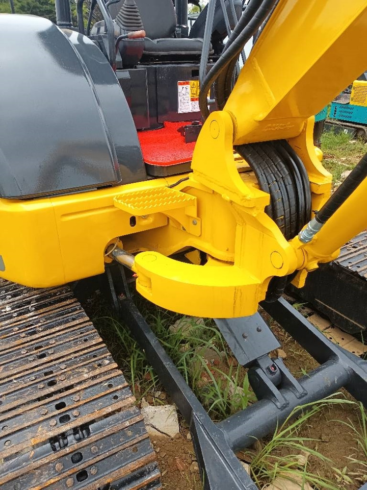 Komatsu PC 40  - Pelle sur chenille: photos 5 Komatsu PC 40  - Pelle sur chenille: photos 5