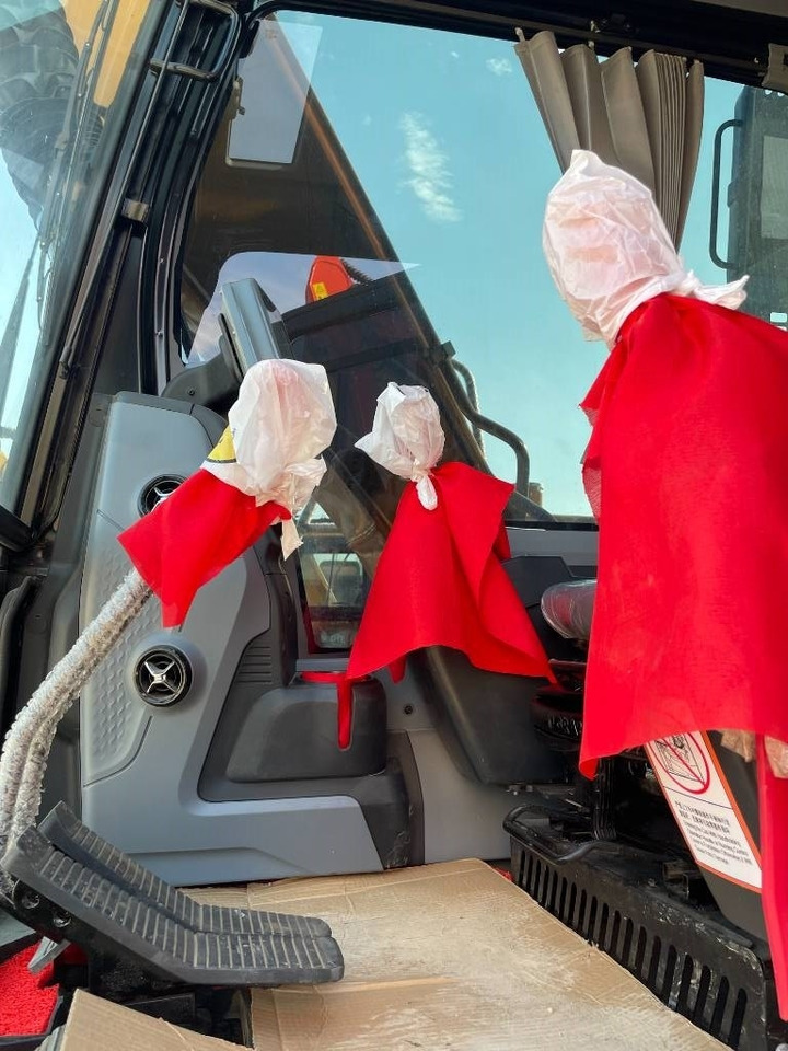 Sany SY 135 C - Pelle sur chenille: photos 5 Sany SY 135 C - Pelle sur chenille: photos 5