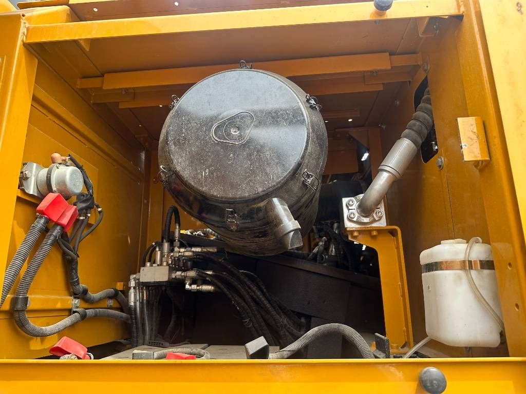 Sany SY 365 H - Pelle sur chenille: photos 3 Sany SY 365 H - Pelle sur chenille: photos 3