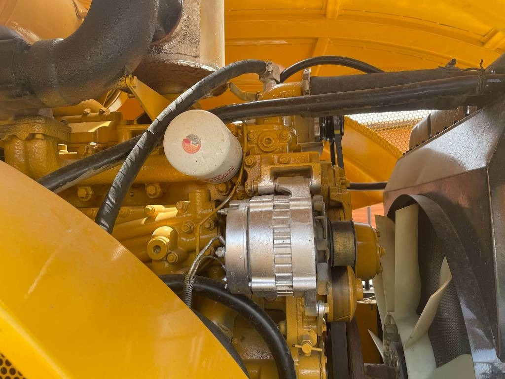 XCMG XS 223 J - Compacteur à pieds de mouton/ Monocylindre: photos 5 XCMG XS 223 J - Compacteur à pieds de mouton/ Monocylindre: photos 5