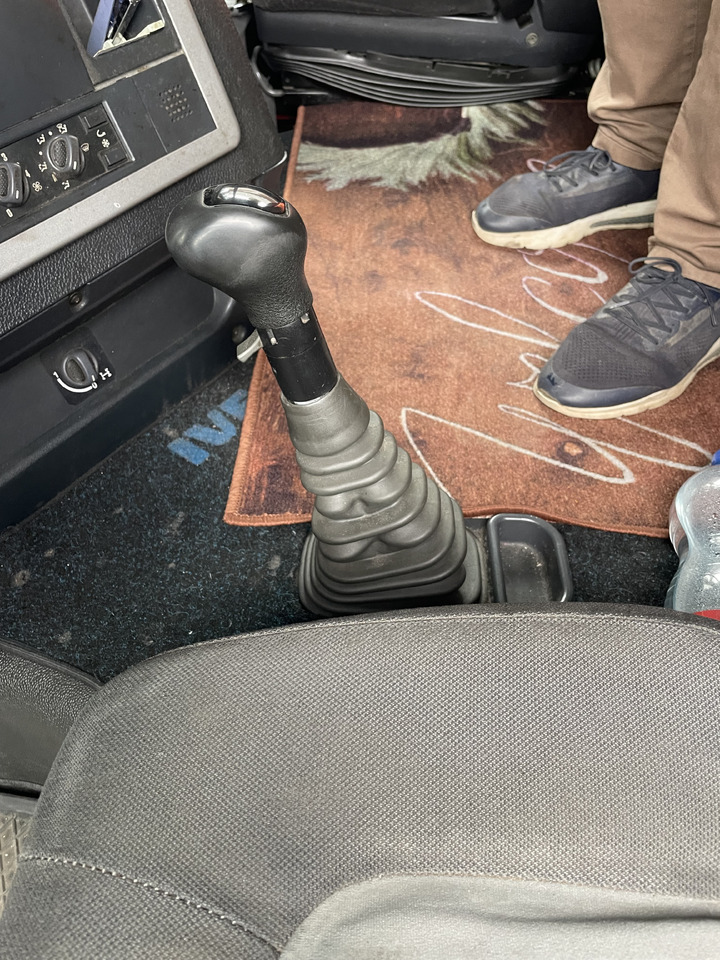 Iveco Stralis AS 440S45 - Tracteur routier: photos 4 Iveco Stralis AS 440S45 - Tracteur routier: photos 4