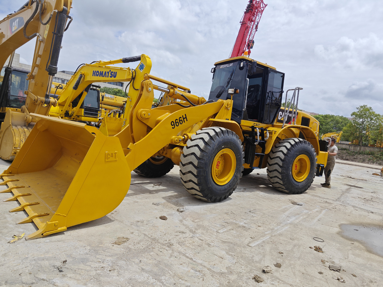 CATERPILLAR 966H used cat wheel loader - Chargeuse sur pneus: photos 1 CATERPILLAR 966H used cat wheel loader - Chargeuse sur pneus: photos 1