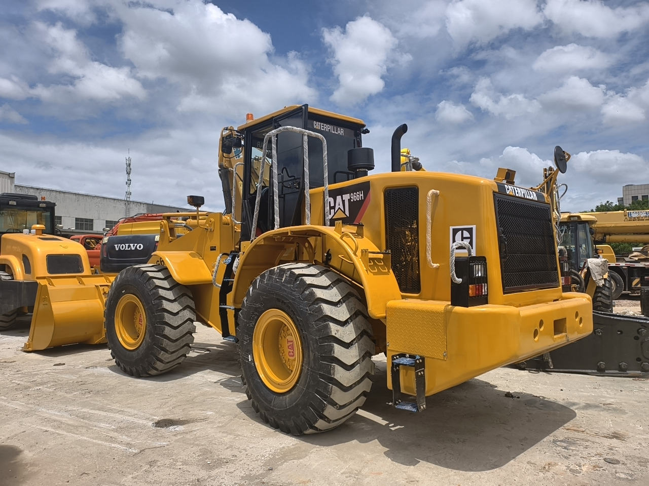 CATERPILLAR 966H used cat wheel loader - Chargeuse sur pneus: photos 5 CATERPILLAR 966H used cat wheel loader - Chargeuse sur pneus: photos 5